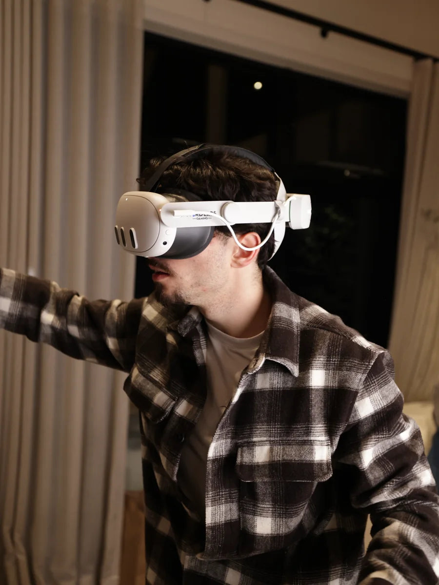 Person moving in VR while wearing the NordLabs Comfort Strap with Battery Pack